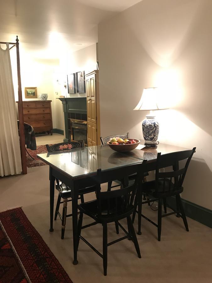 1896 House Country Inn - Barnside Inn 윌리엄스타운 외부 사진